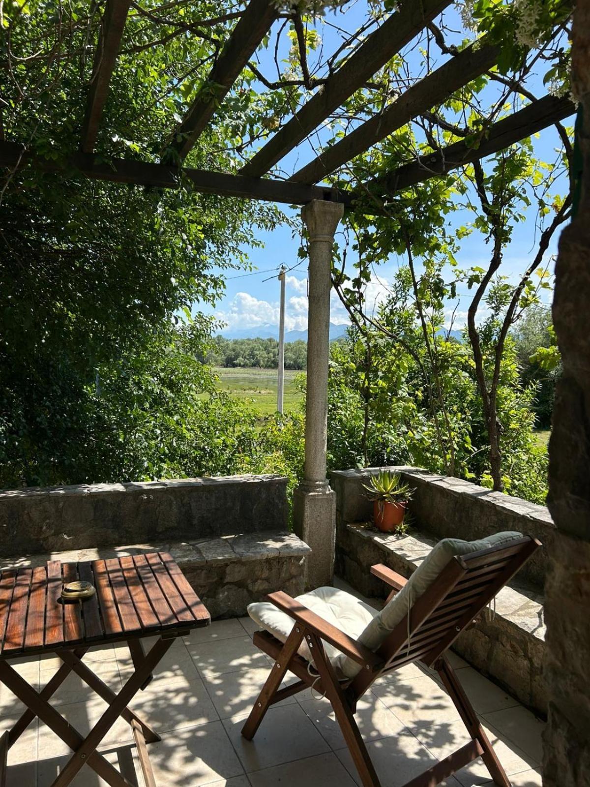 Lake House Puro Dodosi Exterior foto