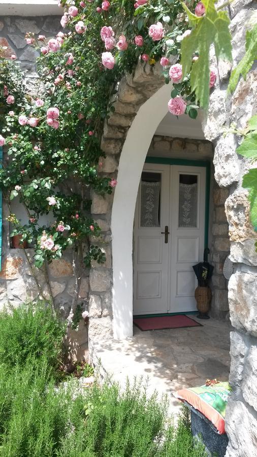 Lake House Puro Dodosi Exterior foto